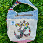 Load image into Gallery viewer, Hemp shoulder bag with motif
