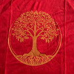 Ladda upp bild till gallerivisning, Bohemiskt linne i viskos – lös och luftig modell med unikt tree of life tryck röd
