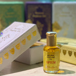 Load image into Gallery viewer, Opium parfymolja 10 ml – Chakra Natural Perfume Oil roll-on från Indien | Beauty of India
