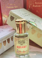 Ladda upp bild till gallerivisning, Bergamot parfymolja 10 ml – Chakra Natural Perfume Oil roll-on från Indien | Beauty of India
