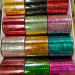 Load image into Gallery viewer, Xs Färgglada glansiga Bangles – Indiska armband 6 för 20 kr
