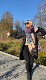 Ladda upp bild till gallerivisning, Varm skön Filt/sjal randig
