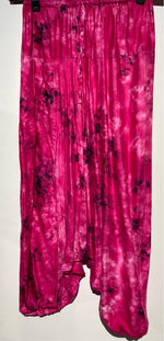 Ladda upp bild till gallerivisning, Batik Haremsbyxor barn
